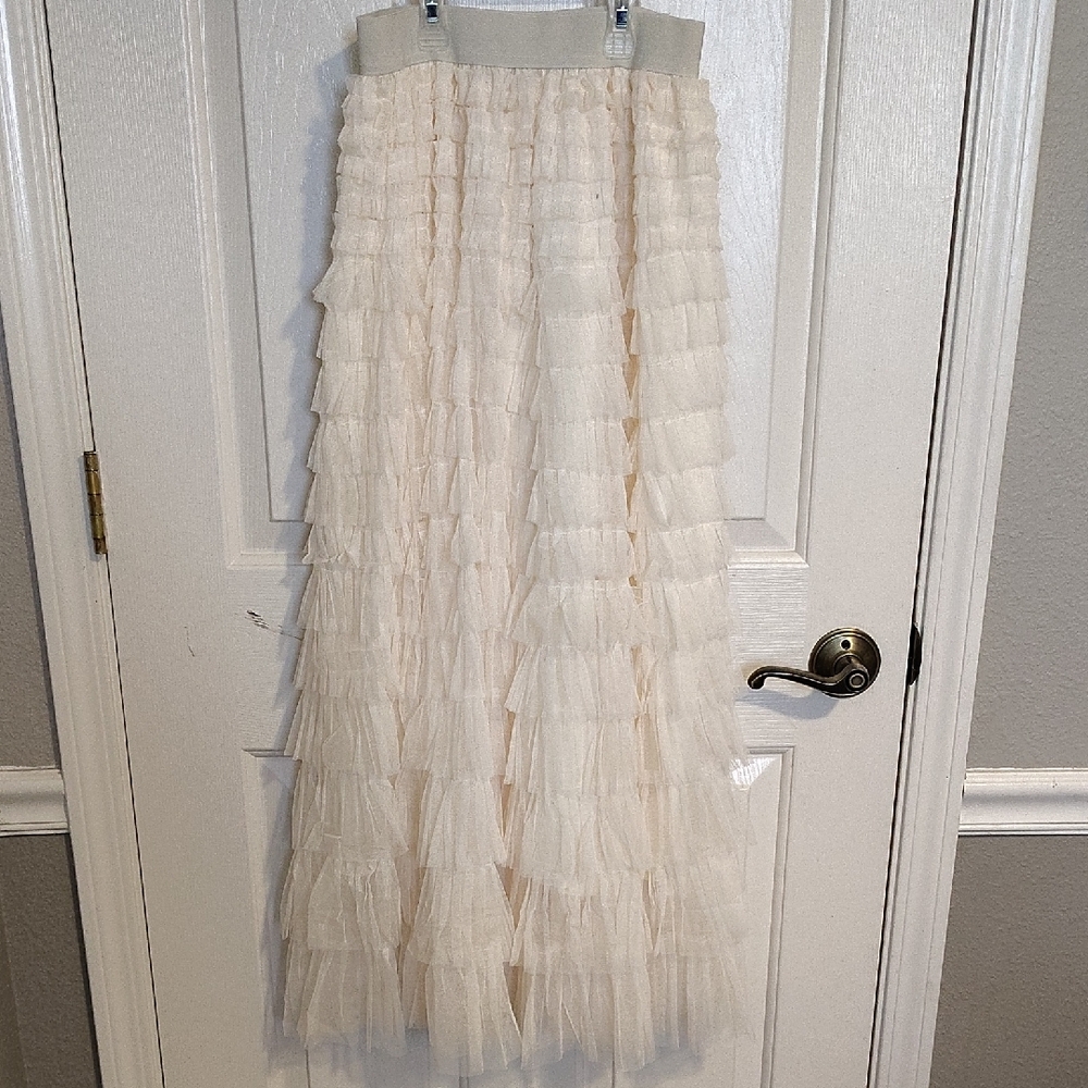 Elegant Cream Tiered Skirt